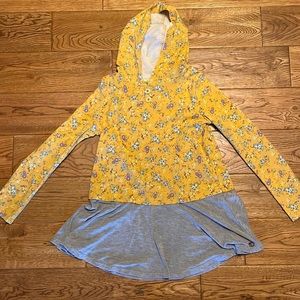 Matilda Jane-Sz 8-long sleeve hooded shirt